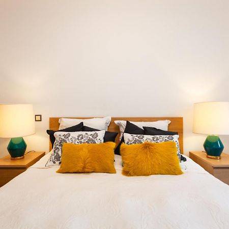 Apartamento Lisboa Sete Rios Kültér fotó
